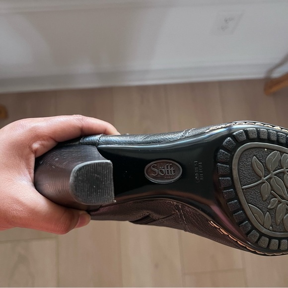 Sofft Sollea Leather Ankle Boots with Silver Side Buckle  | Size 9.5| - Picture 5 of 8